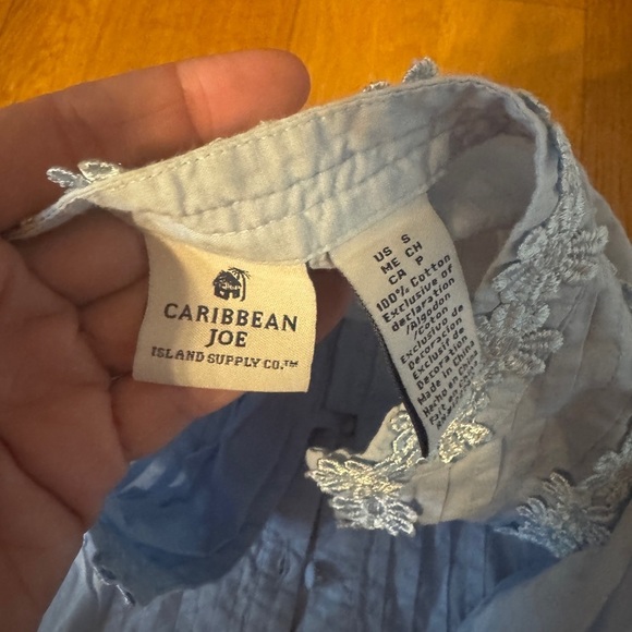 Caribbean Joe Light Blue Short Sleeve Blouse with Floral Embroidery​ - Picture 5 of 7